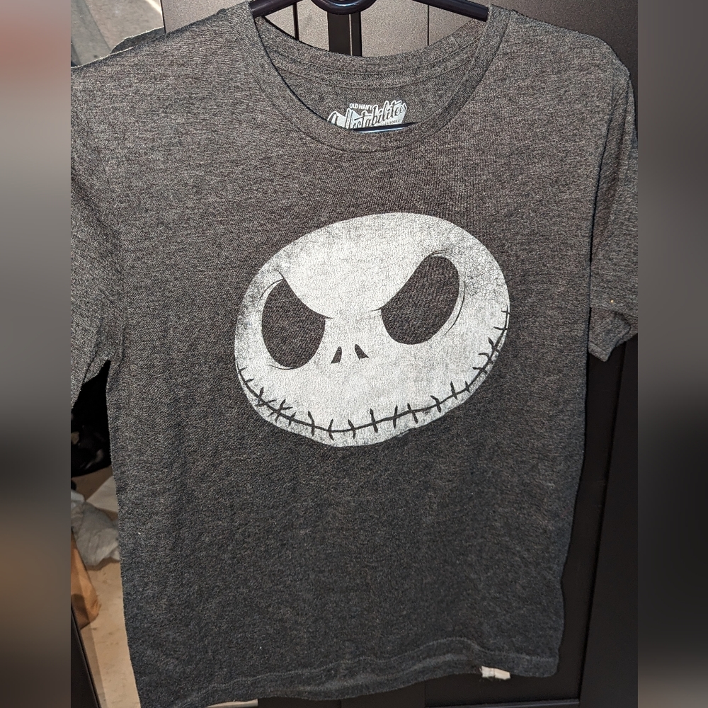 Cool COLLECTIBLE nightmare before Christmas graphic t-shirt
